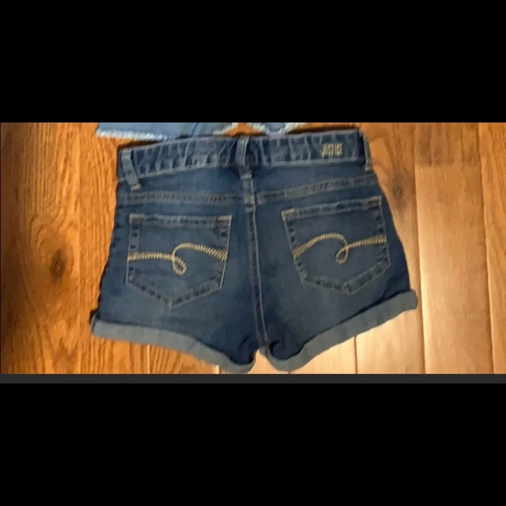 Justice Jean shorts size 10 - Picture 2 of 3